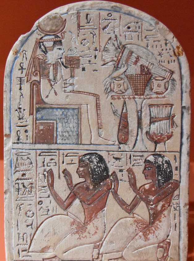 stèle égyptienne, Deir el Medineh, 19ème dynastie, Khonsou, Nebra et Amenemopé, musée de Turin. Hiéroglyphes égyptiens
